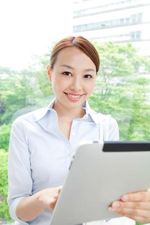 コーポレートサイトをCMSで簡単管理